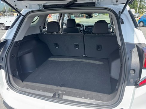 Used 2024 GMC Terrain SLE image 15