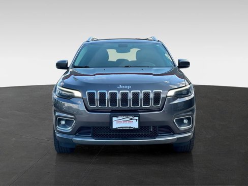 Used 2019 Jeep Cherokee Limited w/ Trailer Tow Group image 2