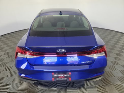 Used 2022 Hyundai Elantra Blue image 5