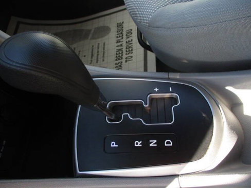 Used 2013 Hyundai Accent GS image 9