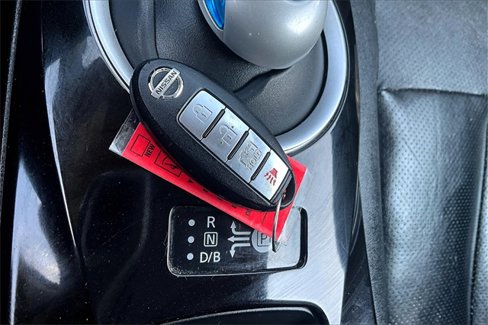 Used 2014 Nissan Leaf SL w/ Premium Package image 10