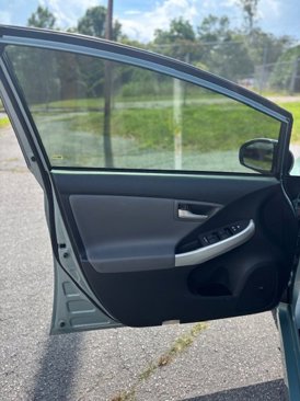 Used 2014 Toyota Prius image 9