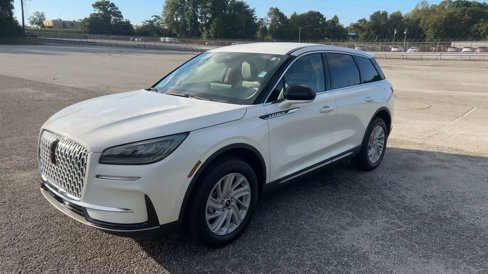 Used 2025 Lincoln Corsair FWD image 28