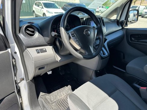 Used 2019 Nissan NV200 S image 25