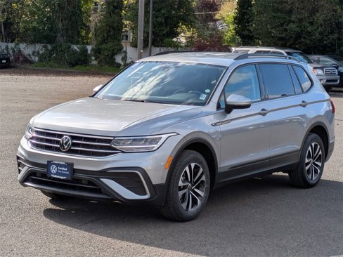Used 2022 Volkswagen Tiguan S image 9