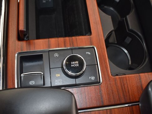 Used 2020 Lincoln Navigator Reserve w/ Luxury Package image 28