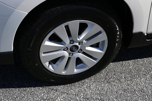 Used 2018 Subaru Outback 2.5i Premium image 14