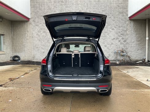 Used 2021 Mercedes-Benz GLE 350 4MATIC w/ Premium Package image 11