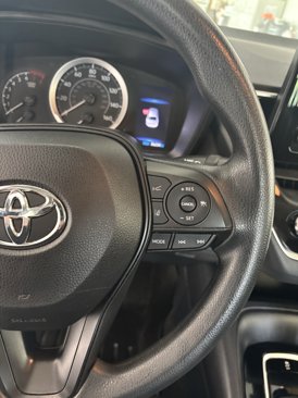 Certified 2022 Toyota Corolla LE image 12