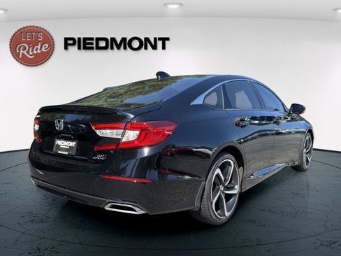 Used 2022 Honda Accord Sport image 9