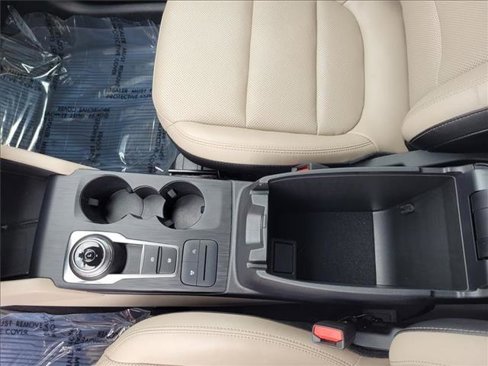 Certified 2022 Ford Escape SEL w/ Technology Package image 23