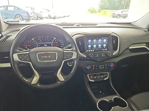 Used 2022 GMC Terrain SLT w/ LPO, Floor Liner Package image 14