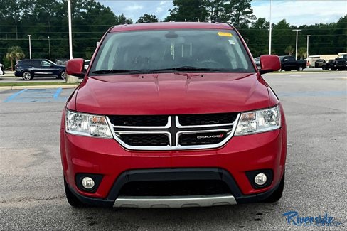 Used 2019 Dodge Journey SE image 2