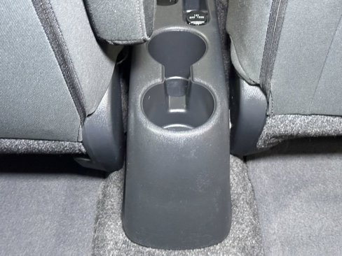 Used 2018 Nissan Versa SV image 23