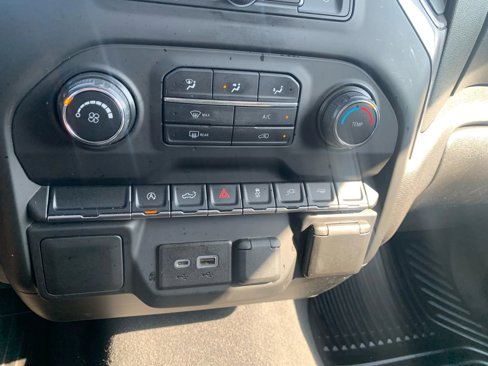 Used 2021 Chevrolet Silverado 1500 Custom image 28