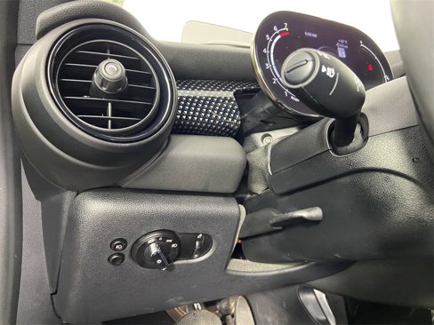 Used 2021 MINI Cooper S w/ Sidewalk Package image 25
