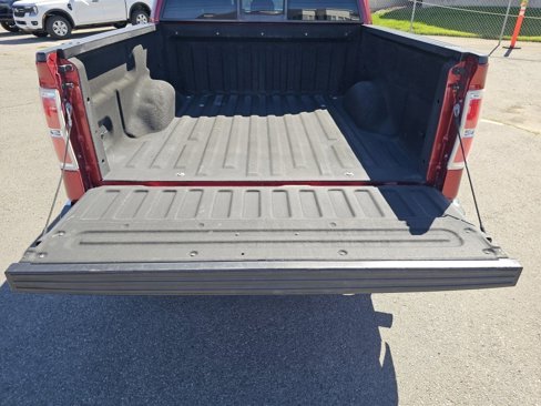 Used 2013 Ford F150 XLT w/ Luxury Equipment Group image 26