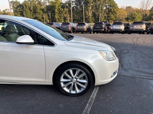 Used 2015 Buick Verano Leather w/ Experience Buick Package image 5