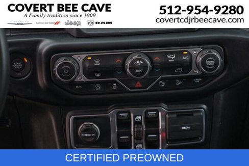 Certified 2019 Jeep Wrangler Unlimited Sahara image 16
