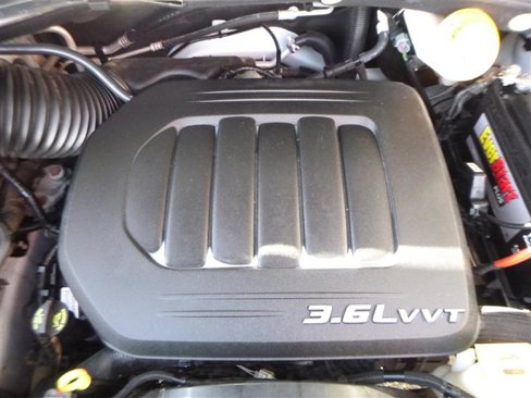 Used 2014 Dodge Grand Caravan SXT w/ Rear Park Assist Package image 27