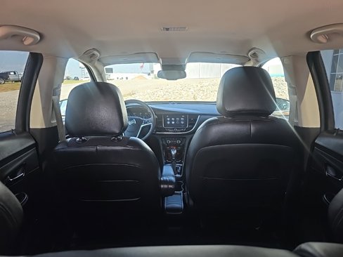 Used 2017 Buick Encore Preferred image 19