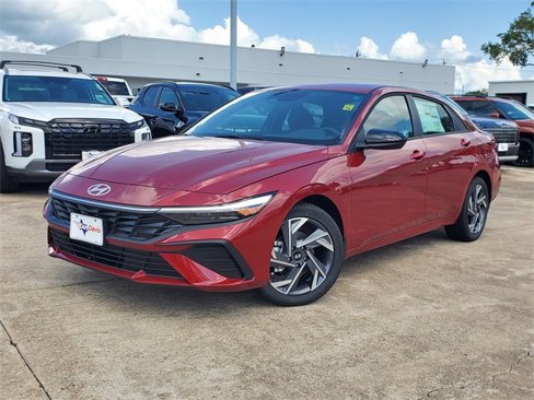 New 2025 Hyundai Elantra Sport image 25