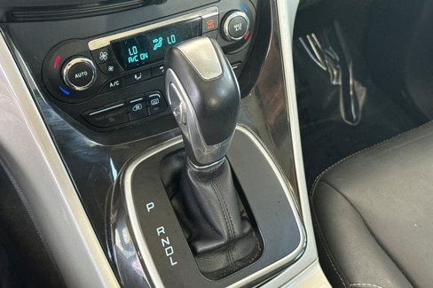 Used 2015 Ford C-MAX Energi SEL image 16