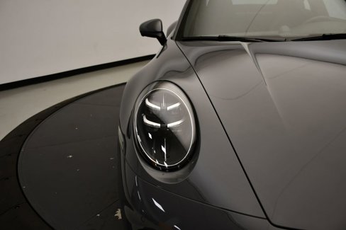 Used 2025 Porsche 911 Carrera image 15