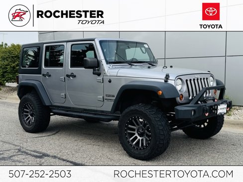 Used 2013 Jeep Wrangler Unlimited Sport image 1