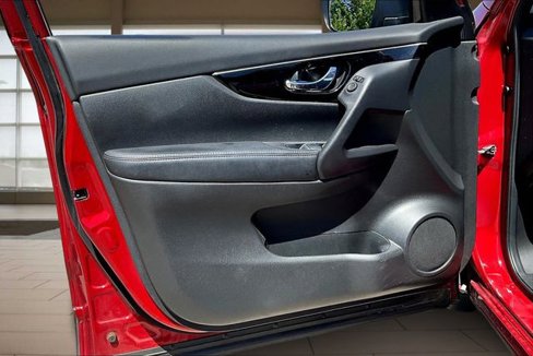 Used 2019 Nissan Rogue Sport SL image 23