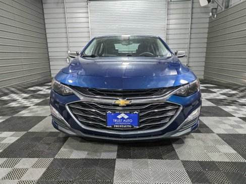 Used 2019 Chevrolet Malibu LS image 3
