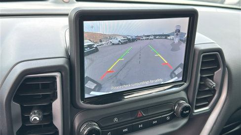 Used 2021 Ford Bronco Sport Outer Banks w/ Outer Banks Package (96D) image 16