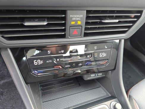 New 2025 Volkswagen Jetta GLI Autobahn image 36