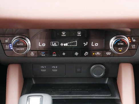New 2025 Mitsubishi Outlander SEL image 20