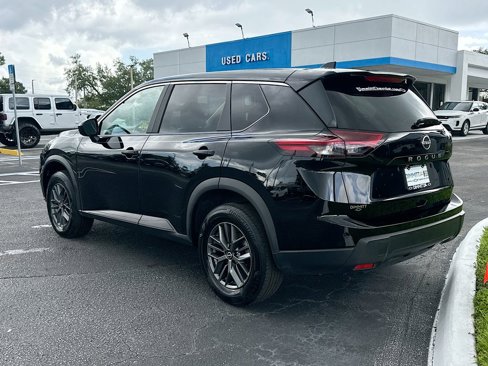 Used 2024 Nissan Rogue S image 8