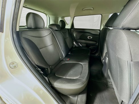 Used 2016 Kia Soul image 23