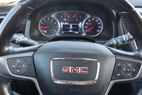 Used 2019 GMC Acadia SLT image 18