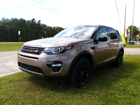 Used 2017 Land Rover Discovery Sport HSE image 4