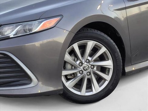 Used 2024 Toyota Camry LE image 22