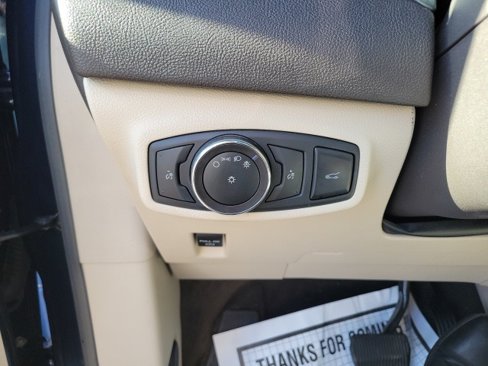 Used 2017 Lincoln MKC Select w/ Select Plus Package image 37