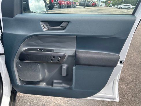 New 2025 Ford Maverick XL w/ Equipment Group 102A image 28