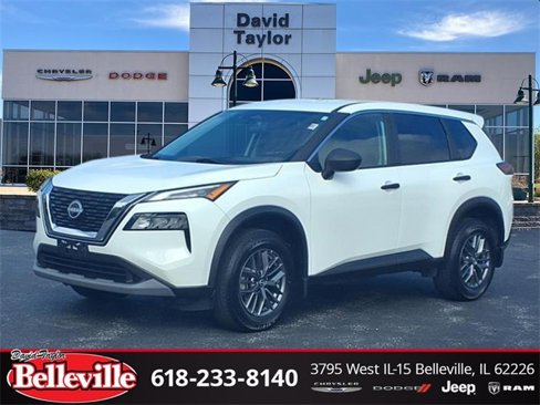 Used 2023 Nissan Rogue S image 1