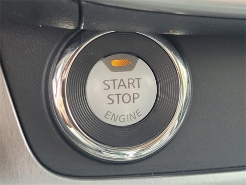 Used 2023 Nissan Murano SV image 19