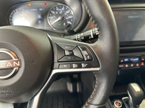 Used 2023 Nissan Kicks SR w/ SR Premium Package image 22