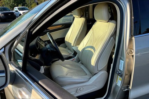 Used 2015 Lincoln MKC AWD w/ Equipment Group 101A Select image 25