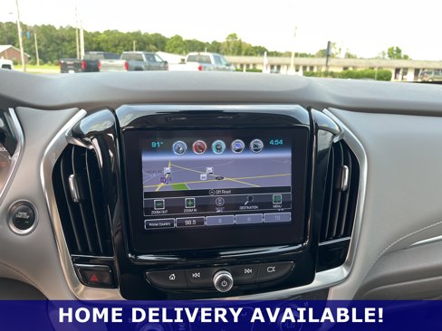 Used 2018 Chevrolet Traverse Premier image 13