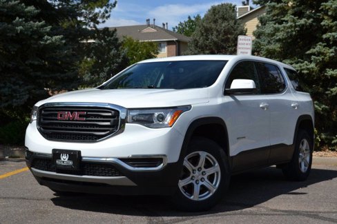 Used 2019 GMC Acadia SLE image 1