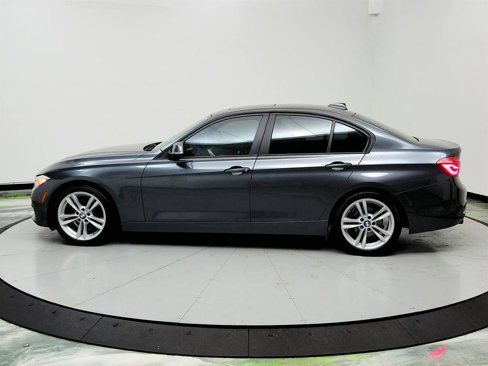 Used 2017 BMW 320i Sedan image 8