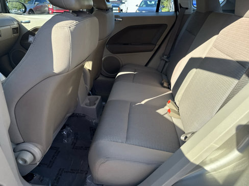 Used 2009 Dodge Caliber SXT image 13