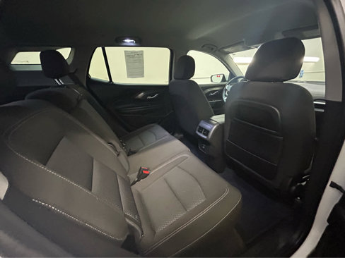 Used 2023 GMC Terrain SLE w/ Driver Convenience Package image 15